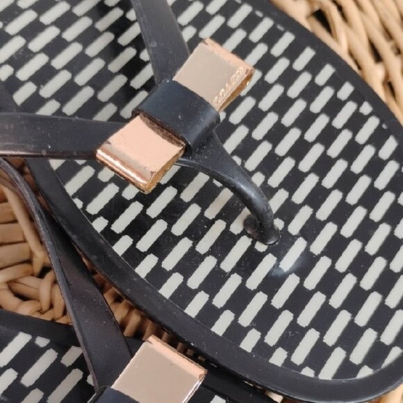 Coach Black and White Jelly Bow Details Thong Sandals Size 10 B Casual Designer - Picture 2 of 10